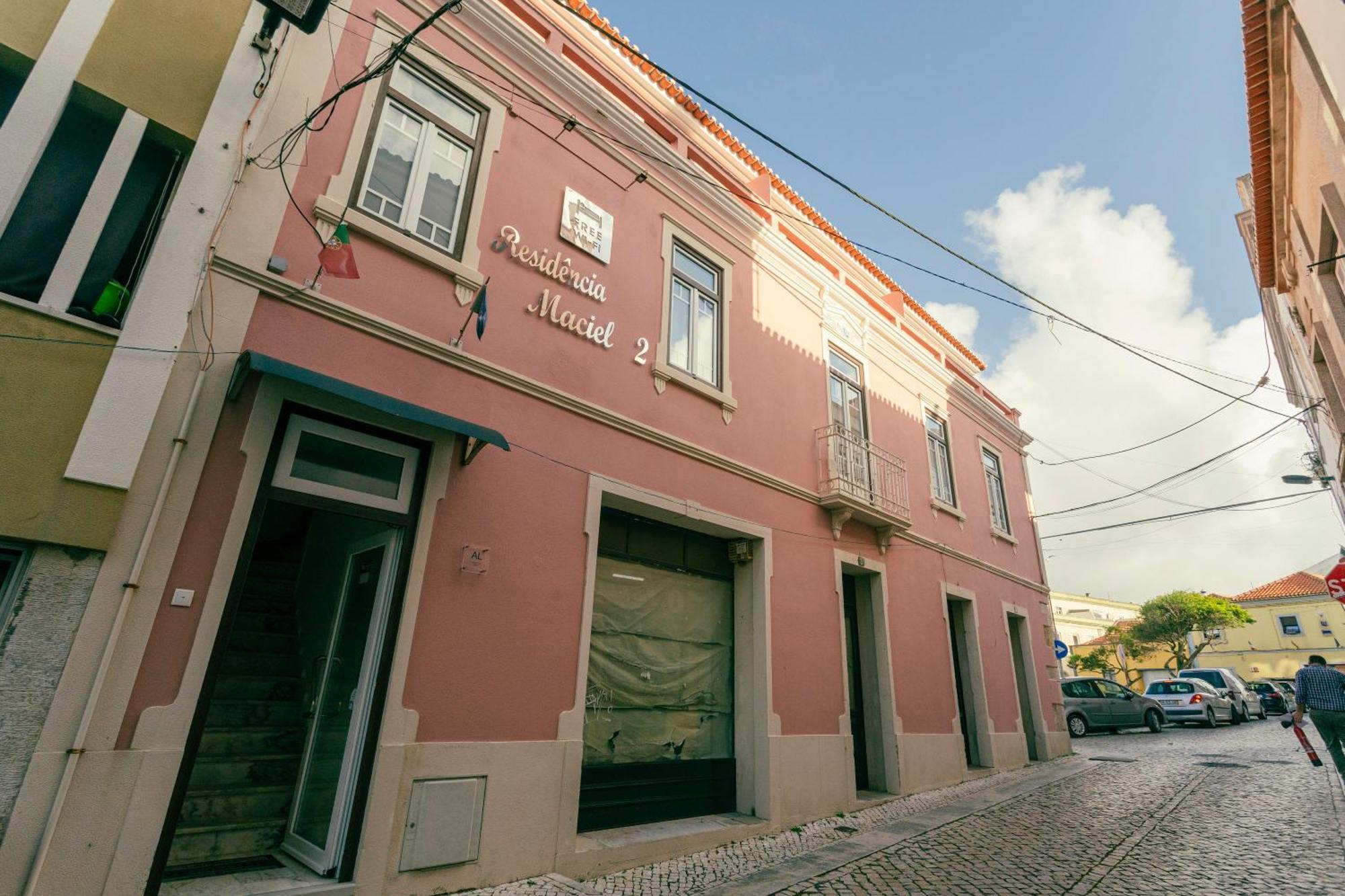 Residencia Maciel Peniche Exteriör bild